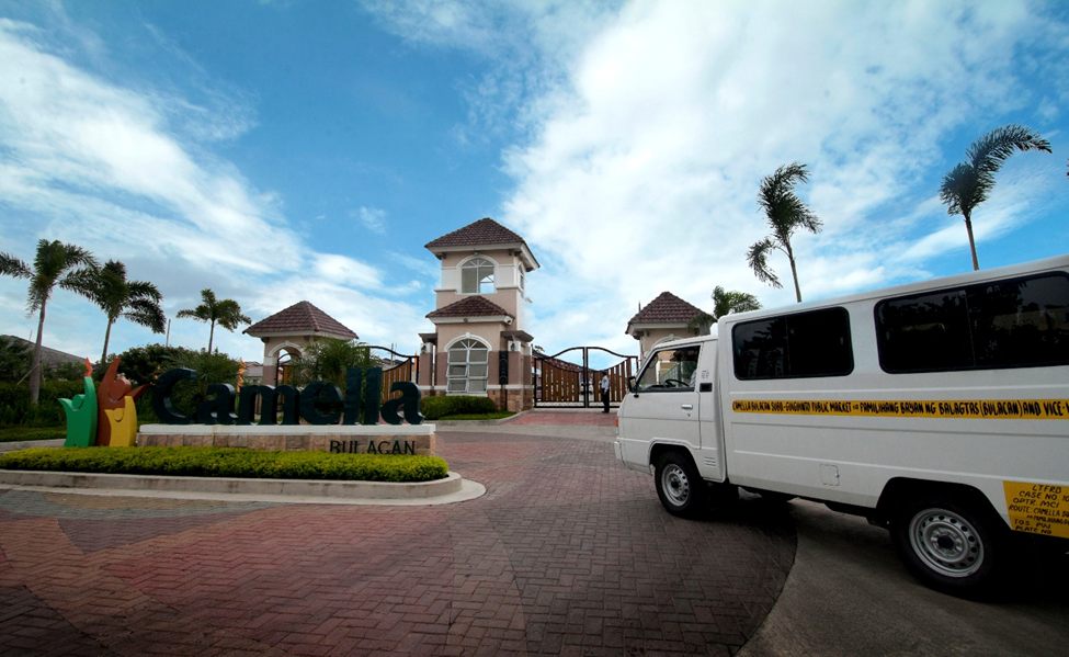 camella bulacan driveway