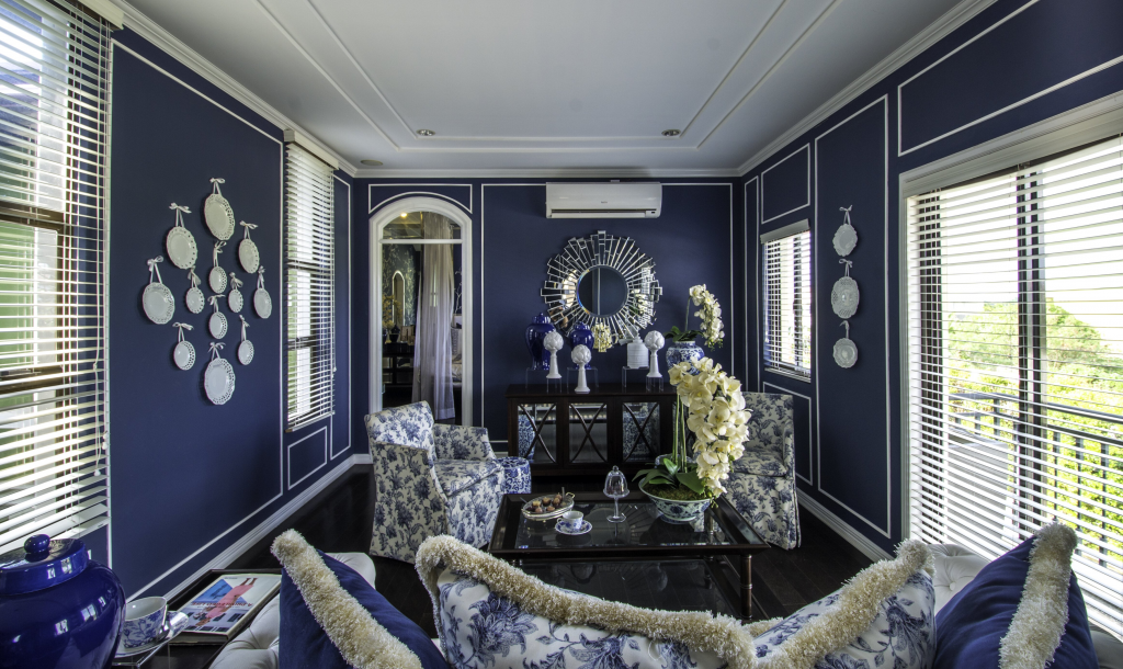 maximalist interior design