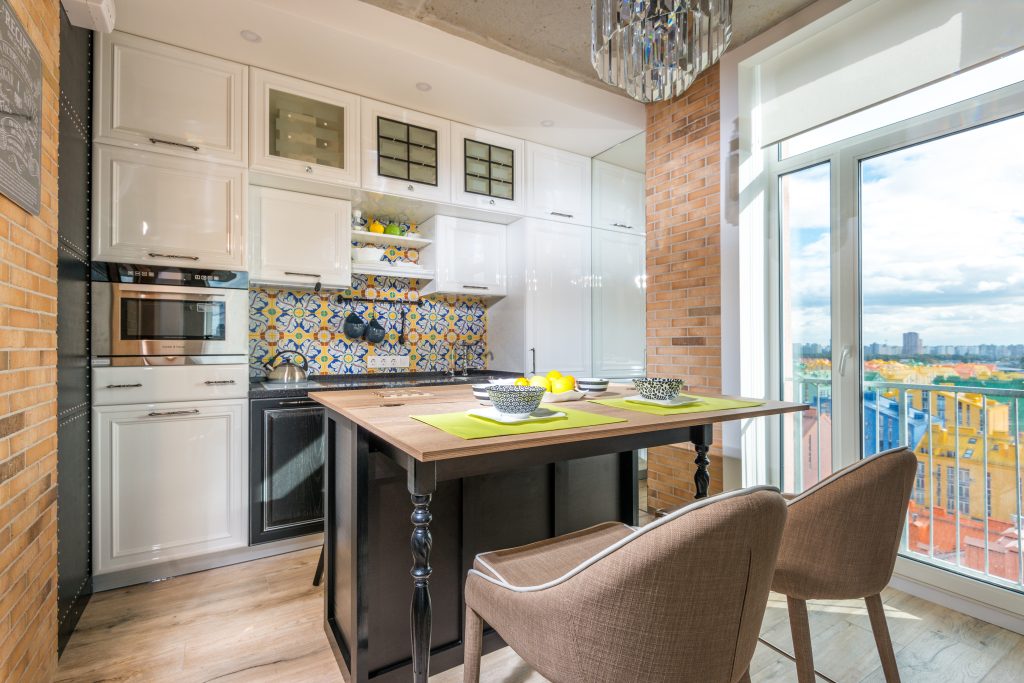 modern white kitchen cabinets