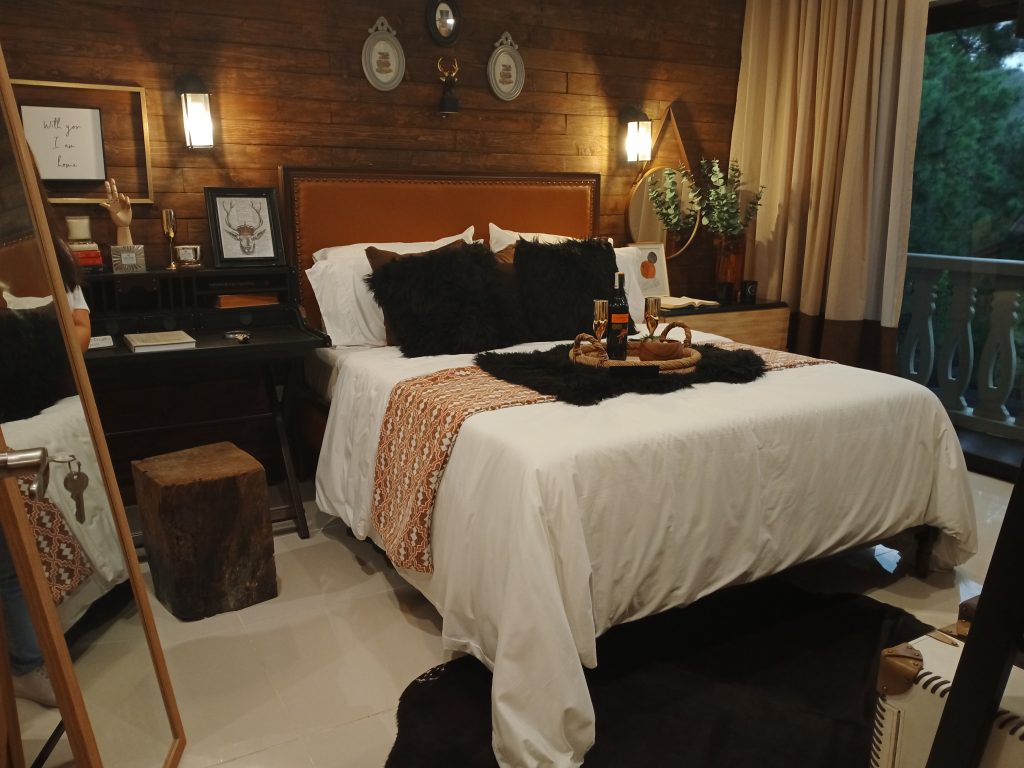 luxury bedroom at Britanny Corporation