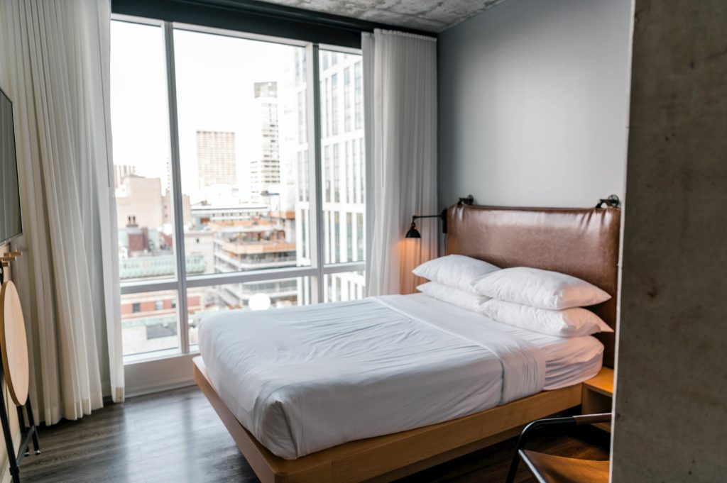 Inside Rental Decorating a Rental Property: 6 Easy Tips